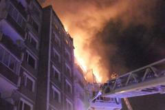 Požár paneláku v Jirkově na Chomutovsku