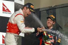 VC Austrálie: Jenson Button a Vettel (oslava)