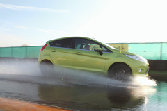 Testy letních pneumatik