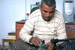 Pět rozbitých kamer