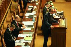 Poslanecká sněmovna hlasuje o důvěře vlády