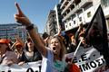 Řecko - protesty na náměstí Syntagma