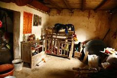 Číňan prožil skoro celý život v kleci