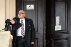 Bárta a Škárka u soudu