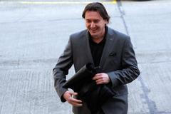 Škárka a Bárta před soudem