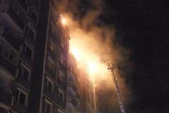 Požár paneláku v Jirkově na Chomutovsku