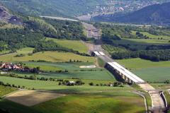 Rozestavěná dálnice D 8