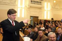 Na plzeňských právech volili nového děkana