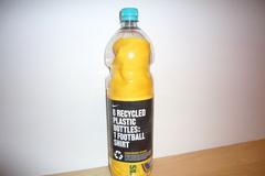 Fotbalový dres v PET lahvi