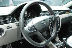 Premiéry na autosalonu v Ženevě