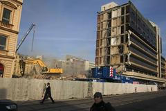 Tiskárna Rudého práva v demolici, Penta staví kanceláře