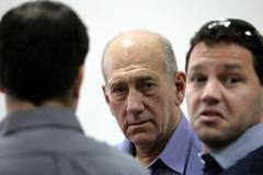 Ehud olmert před soudem