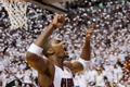 Basketbalista Chris Bosh z Miami slaví titul v play-off NBA 2012.