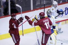 Play off NHL: Phoenix - Nashville (Vrbata, Hanzal, radost)