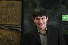 interpelace: Umění přímé volby