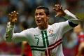 Cristiano Ronaldo slaví gól, kterým potopil Česko
