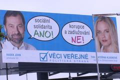 Věci Veřejné - John + Klasnová, Billboard volby 2010