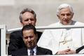 Papež Benedikt XVI. a jeho komorník Paolo Gabriele