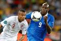 během čtvrtfinálového utkání mezi Anglií a Itálií ne Euru 2012