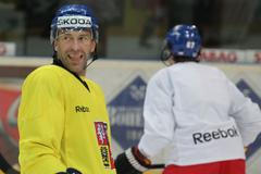 Petr Nedvěd na tréninku národního týmu v Praze