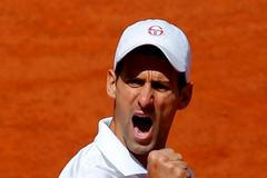 Novak Djokovič při vítězství na French Open v roce 2011
