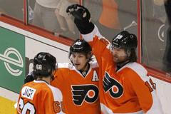 Philadelphia - Pittsburgh (Danny Briere, Hartnell, Jágr, radost)