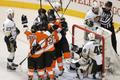Philadelphia - Pittsburgh, 6. zápas (Radost po gólu Scotta Hartnella)