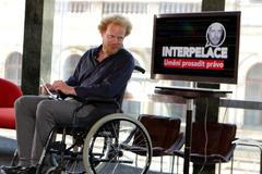 interpelace: Umění prosadit právo