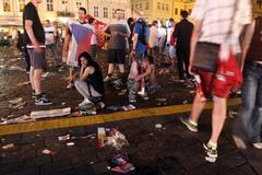 Fanoušci Eura na Staroměstském náměstí