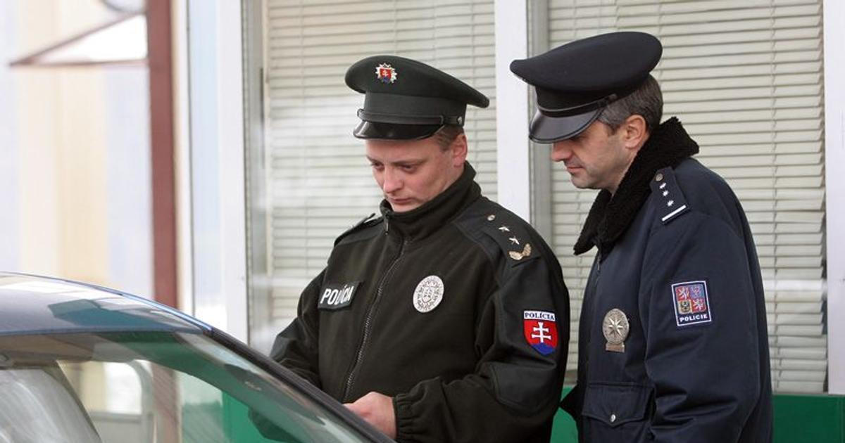 Policie nacvičuje kontroly na hranici se Slovenskem, prověří auta i vlaky