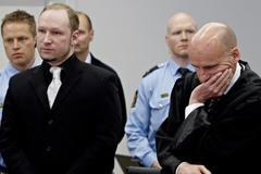Breivik u soudu