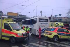 Srážka tramvaje a autobusu na Florenci