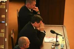 sněmovna hlasuje o vydání poslance Ratha k trestnímu stíhání