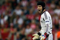 Petr Čech ve finále Ligy mistrů Bayern - Chelsea