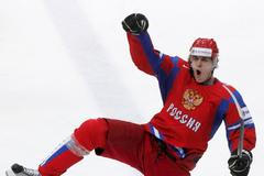 Malkin se raduje v semifinále MS Rusko - Finsko