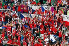 Čeští fanoušci v utkání Řecko - Česká republika na Euru 2012