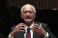 Carlos Fuentes