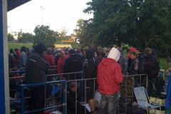 Fanoušci - úterý 6:30