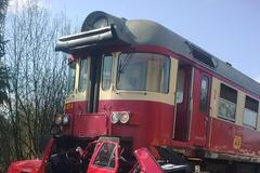 Srážka vlaku s autem