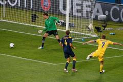 Andrej Ševčenko neproměnil střeleckou šanci v utkání Ukrajina - Švédsko na Euru 2012