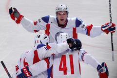 Holös, Thoresen a Skröder se radují v zápase Norsko - Německo