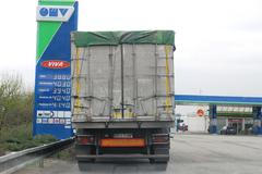 Test cen benzínu 6.4.2012