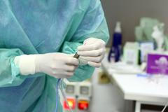 Laserová operace šedého zákalu