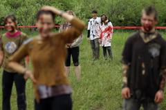 OBRAZEM: Prohlédněte fotografie z bizardního závodu zombies