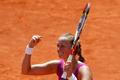 Petra Kvitová a její radost po zápase s Bratčikovovou, French Open 2012
