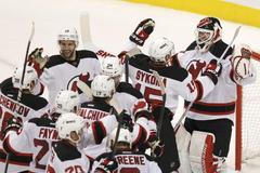 Play off NHL: Hokejisté New Jersey slaví postup přes Philadelphii Flyers