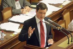 Poplatky ve sněmovně