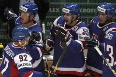 MS v hokeji 2012: USA - Slovensko (radost, slovenská střídačka)