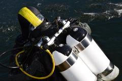 Potápění pod ledem