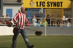 Benefice na počest Karla Rachůnka